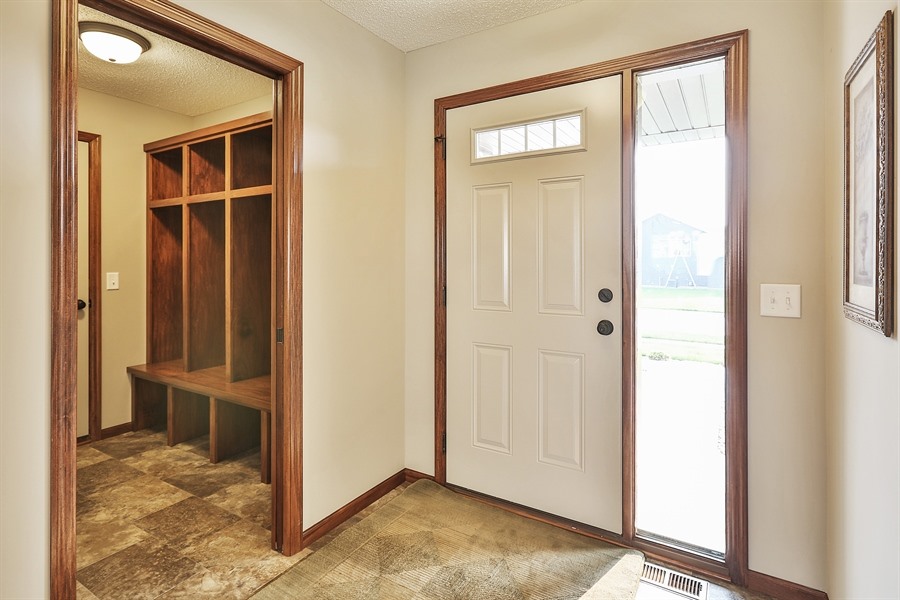 Foyer/Mudroom